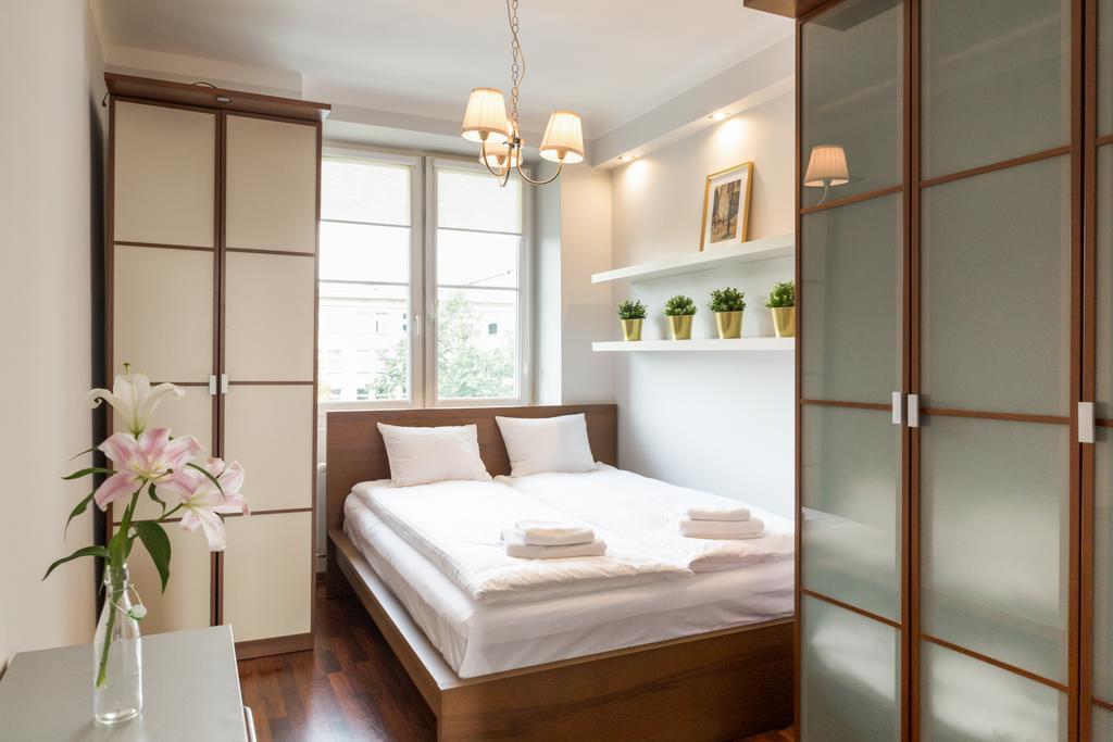 Apartament Marszalkowska By City Quality Варшава Екстер'єр фото